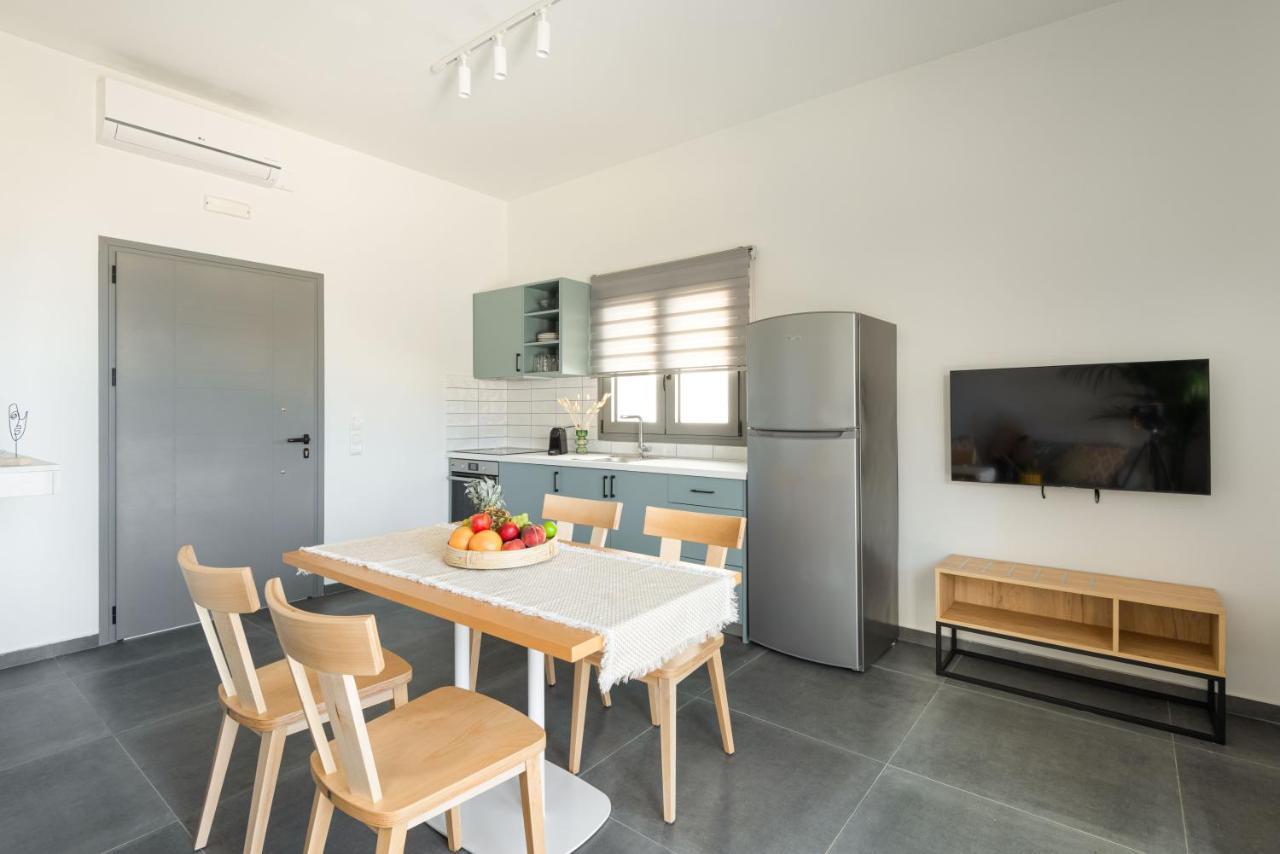 Yuka Villas Collection Nea Iraklitsa Exterior photo