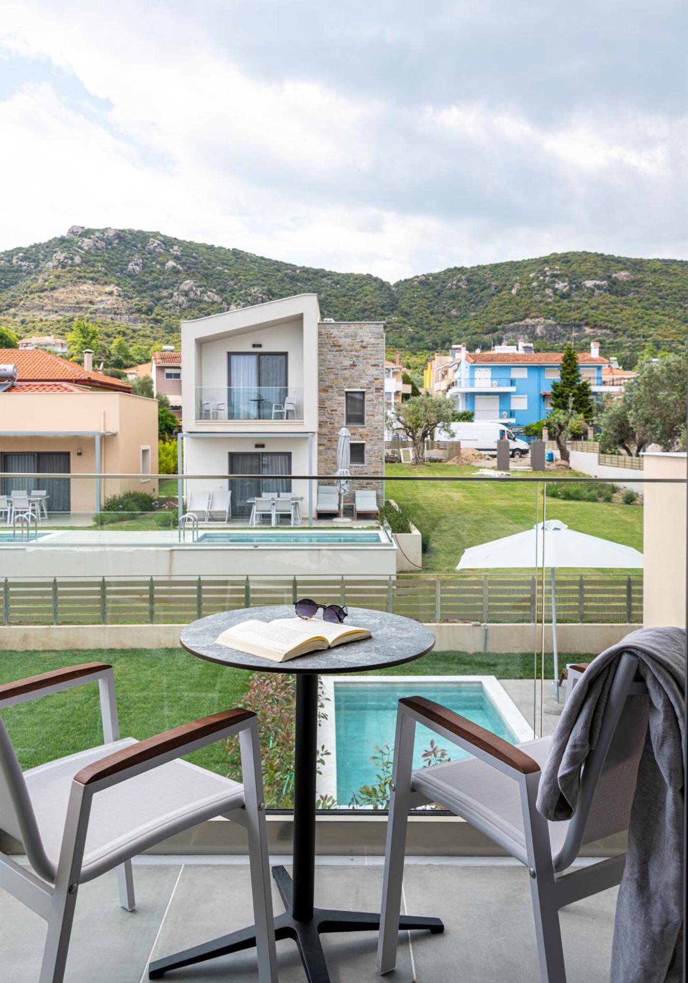 Yuka Villas Collection Nea Iraklitsa Exterior photo